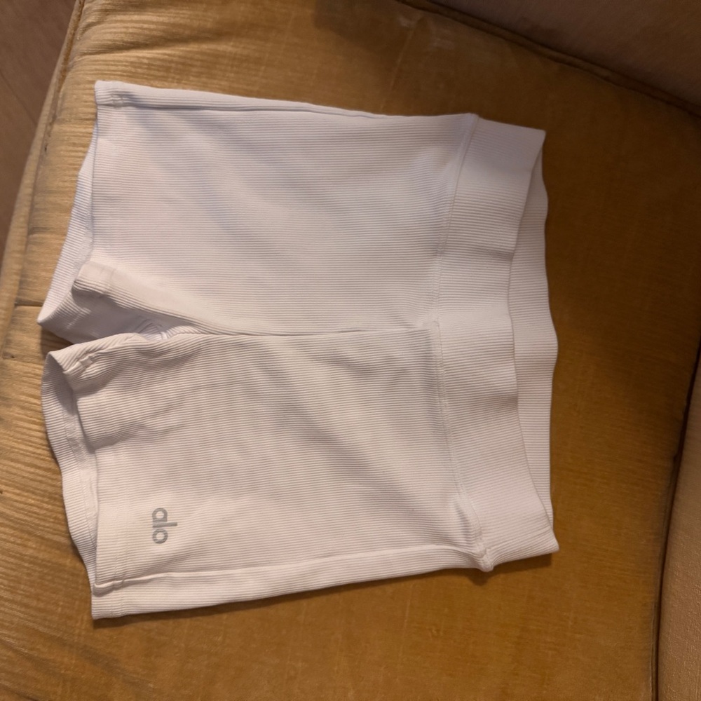 ALO Yoga Women's Ribbed White Bike Shorts